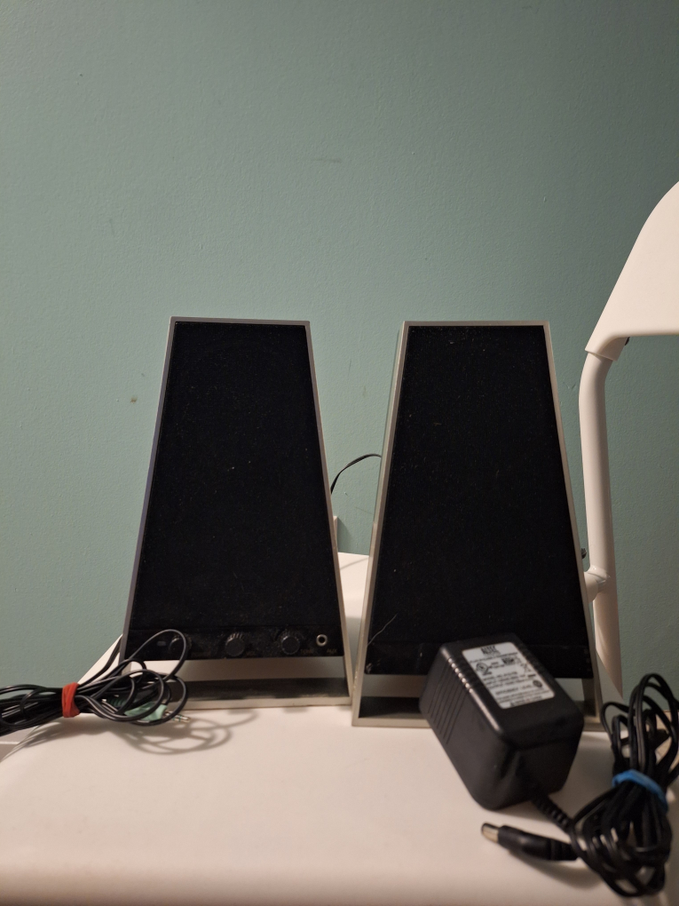 Altec Lansing VS2620 Computer Speakers - photo 4