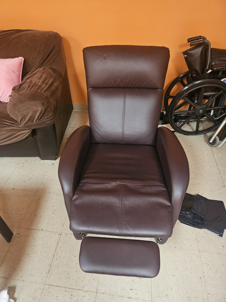 Brown Recliner Chair with Footrest - photo 2