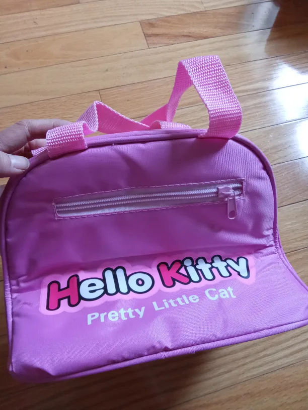 NEW Hello Kitty Lunch Bag image indicator(5)