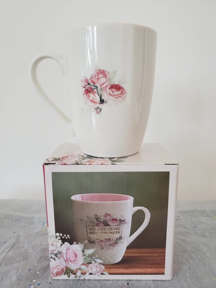 Inspirational Rose Mug - Psalm 23:3 image indicator(2)