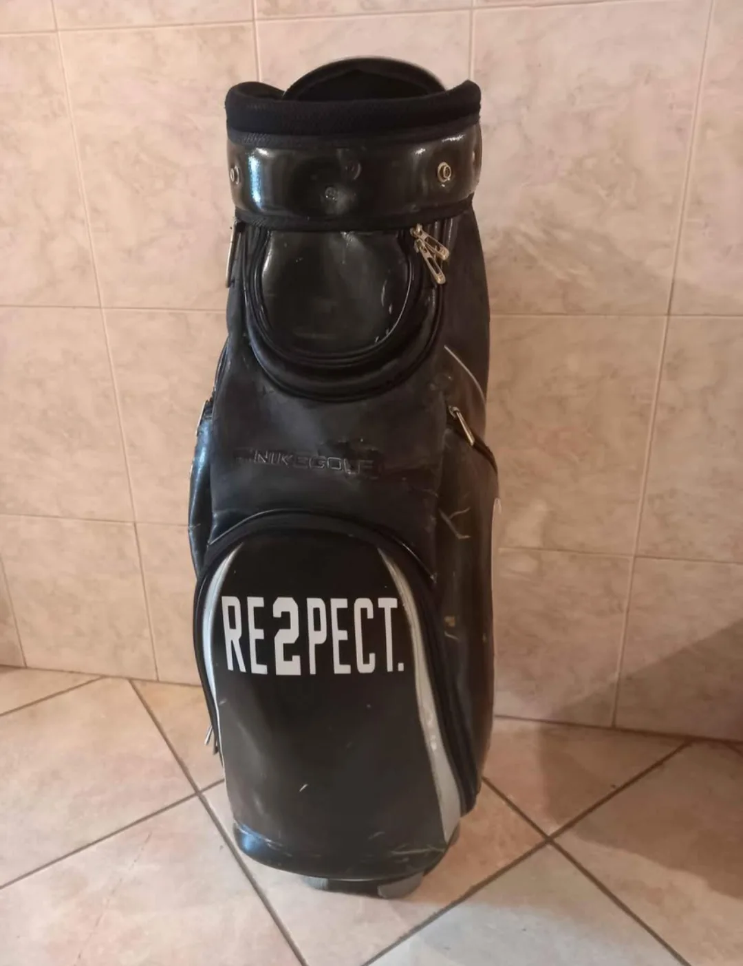 🏈Nike Golf Bag $50🏈 image indicator(2)