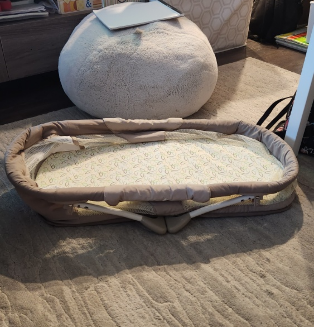 Bassinet - Summer Infant Portable - photo 2