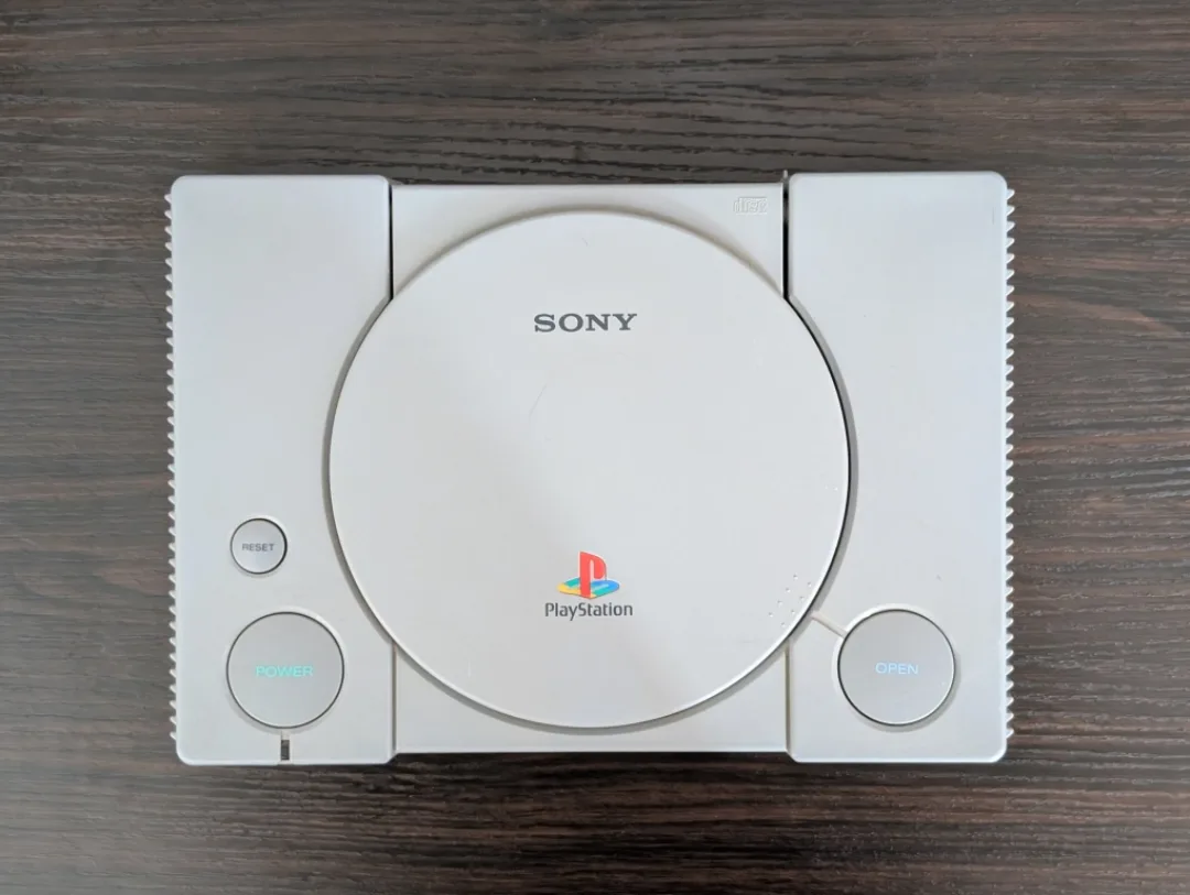Original Sony PlayStation Console with Controller image indicator(2)