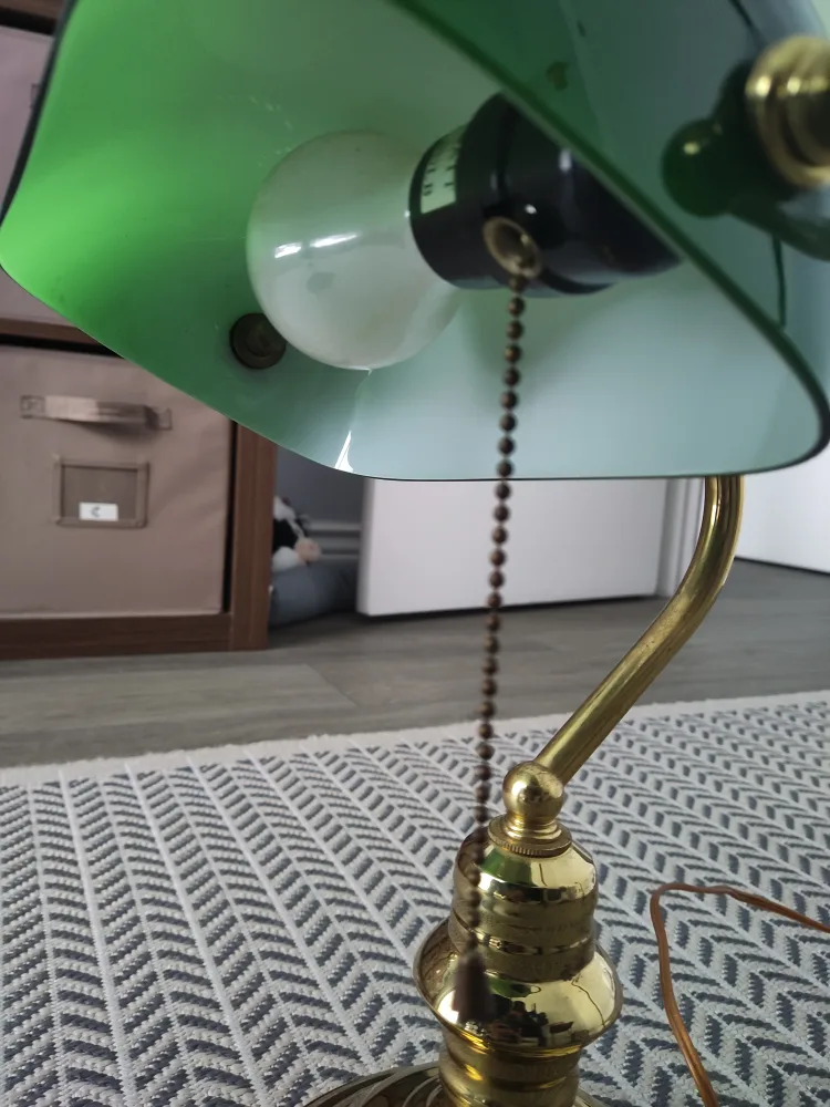 Vintage Green Glass Banker's Lamp image indicator(3)