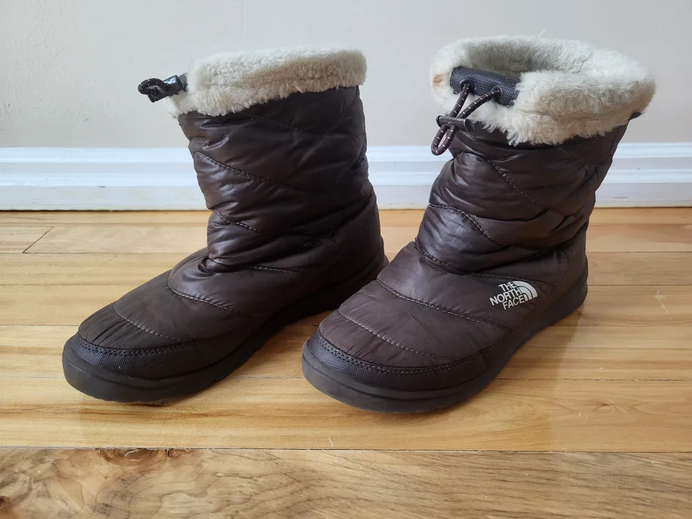 The North Face HydroSeal™ Winter Boots (US9) image indicator(5)