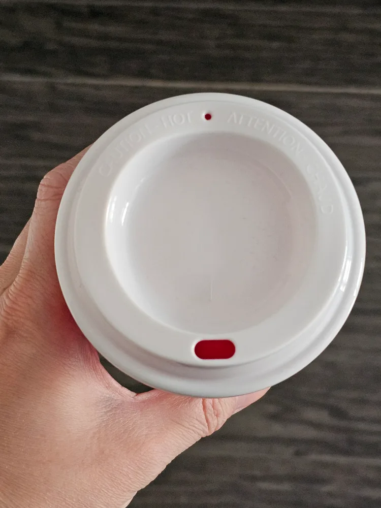 Starbucks Holiday Reusable Cup image indicator(2)