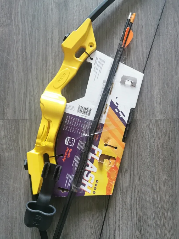 Youth Archery Bow and Arrow Set - Yellow image indicator(2)