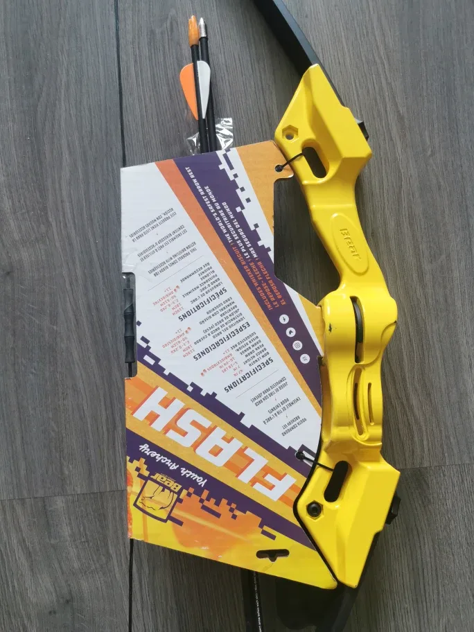 Youth Archery Bow and Arrow Set - Yellow image indicator(3)