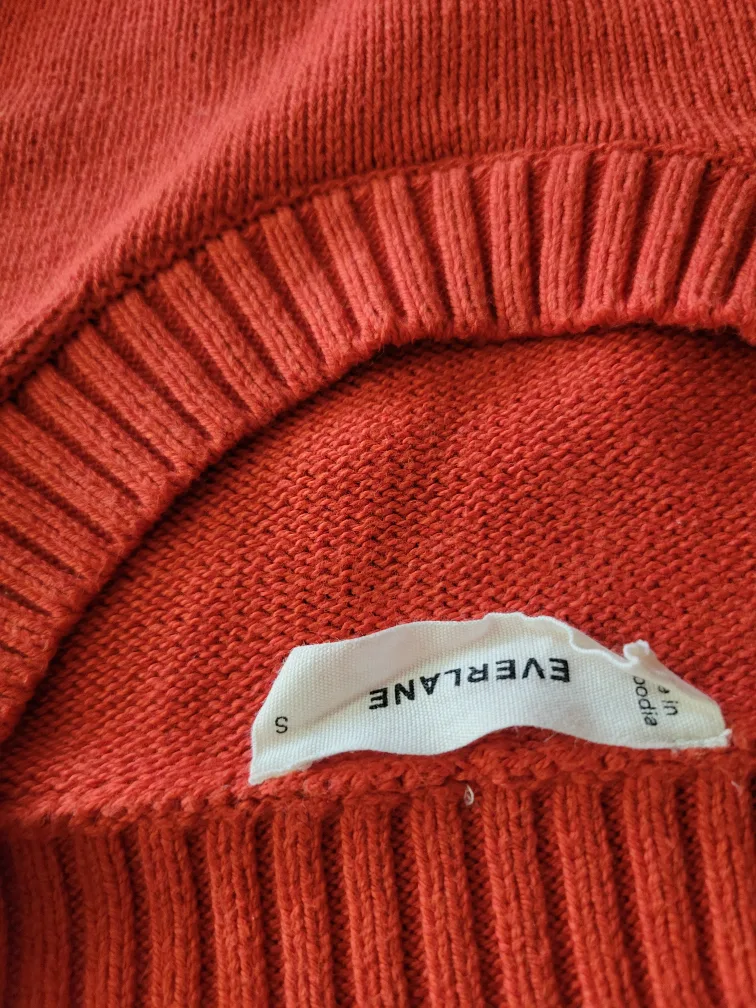 Everlane Red Crew Neck Sweater image indicator(4)