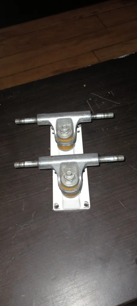 skateboard trucks image indicator(2)