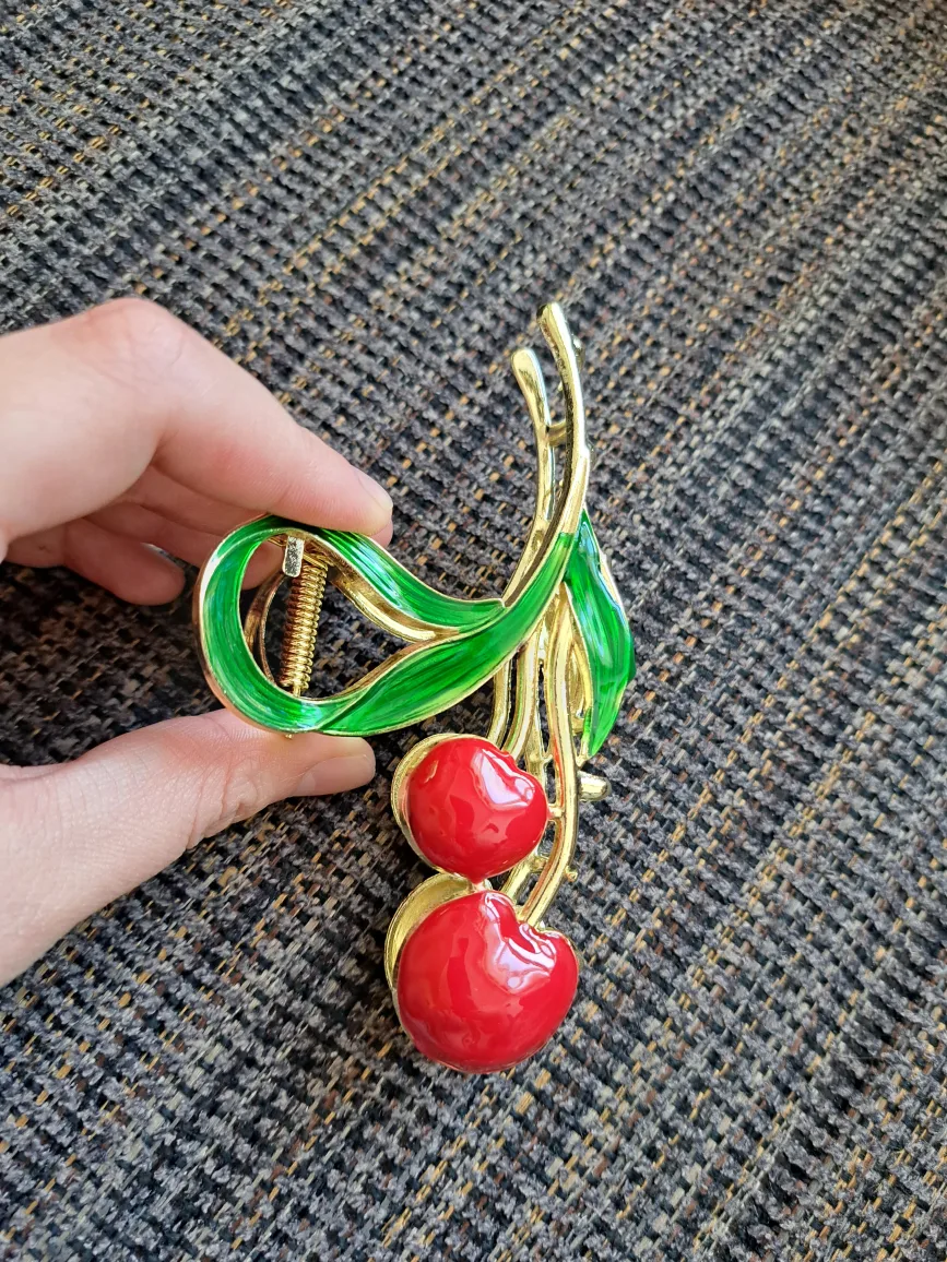 Cherry Claw Hair Clip #freecycle thumbnail