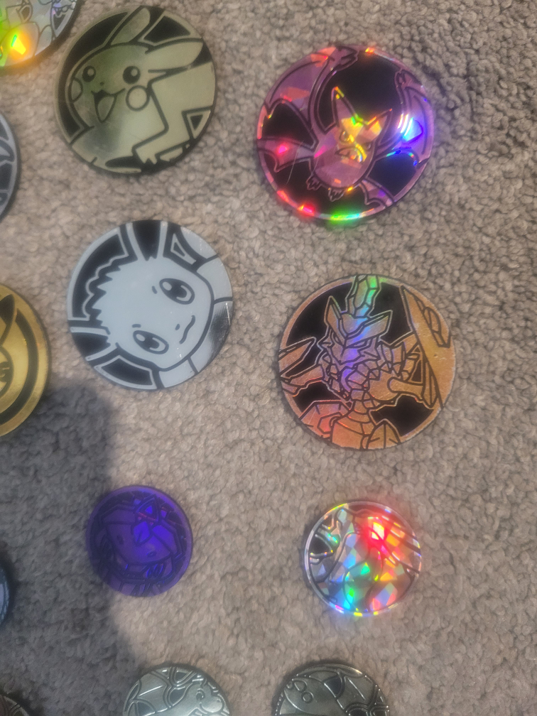 Pokemon Center Medallions - Lot of 18 - photo 3