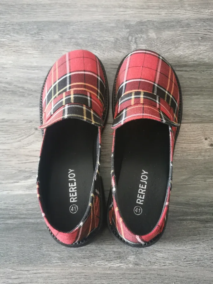 REREJOY Red Plaid Loafer Shoes - Size 41 image indicator(4)
