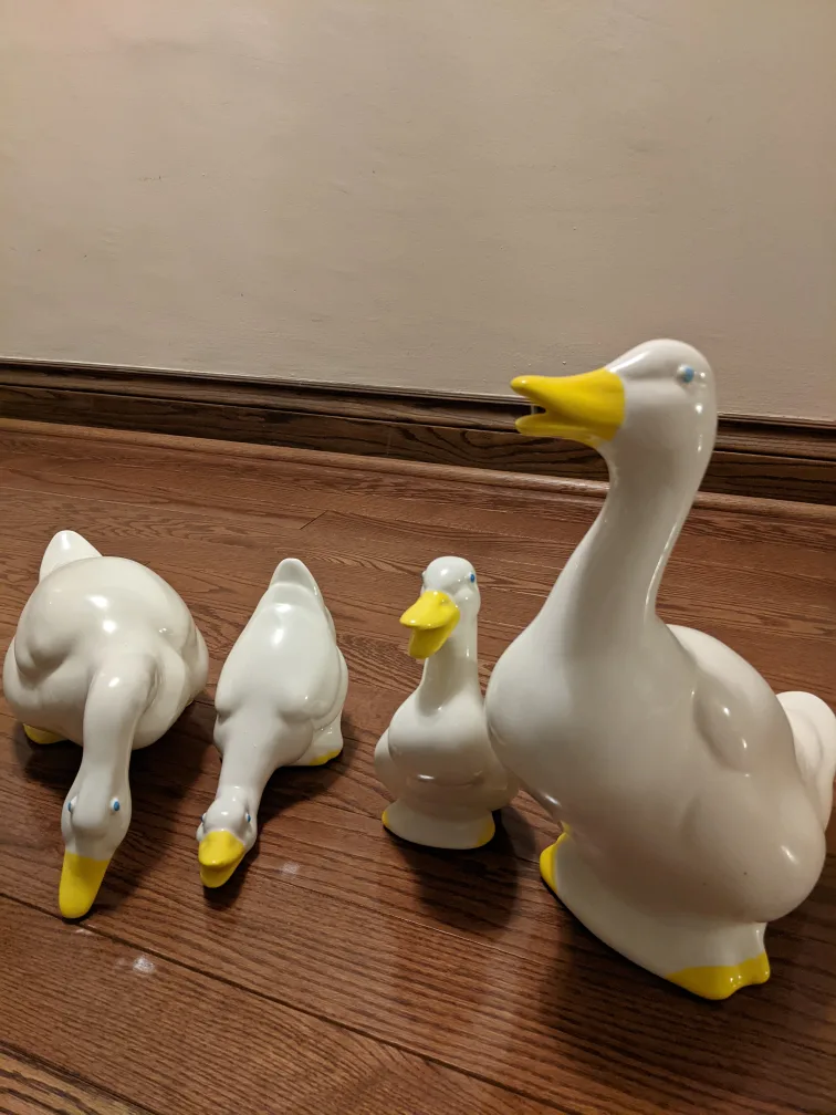 Set of Four Ceramic Goose Figurines image indicator(5)