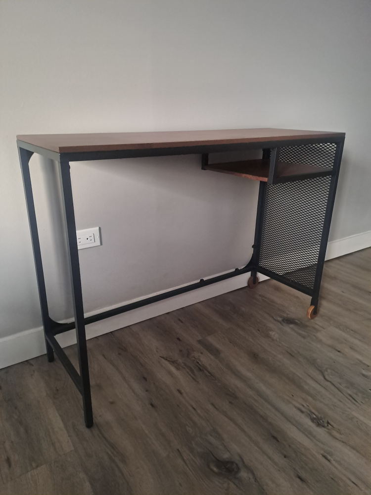 Laptop table/ desk - photo 2