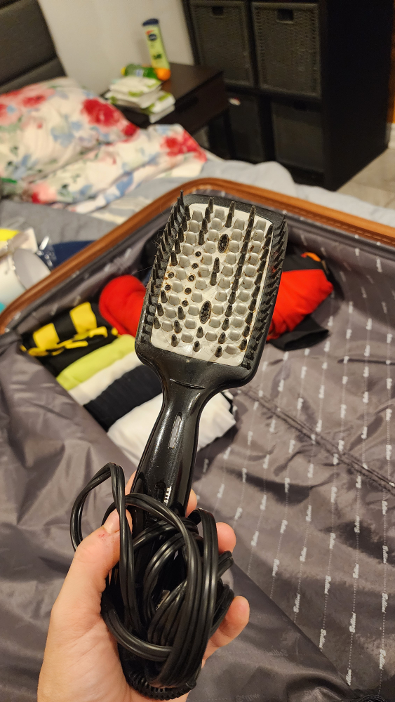 Hot styling brush