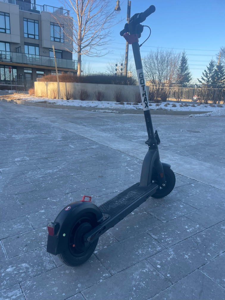 Gotrax G4 Electric Scooter + FREE items - photo 3