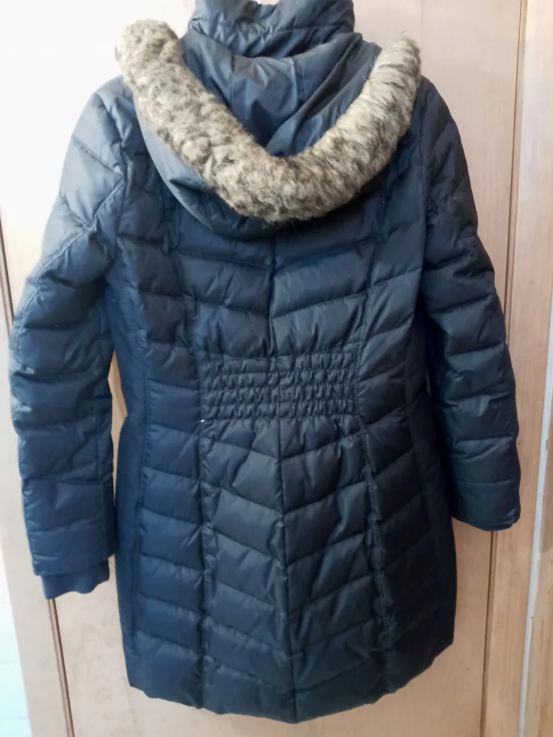 Michael Kors Size M Dark blue Puffer Jacket w cup and earmuffs thumbnail