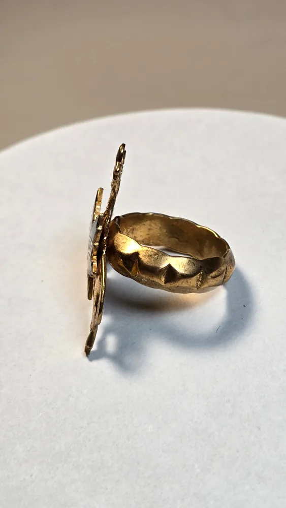 Vintage Calgary Rodeo Rider Bolo ring with Enamel Maple image indicator(3)