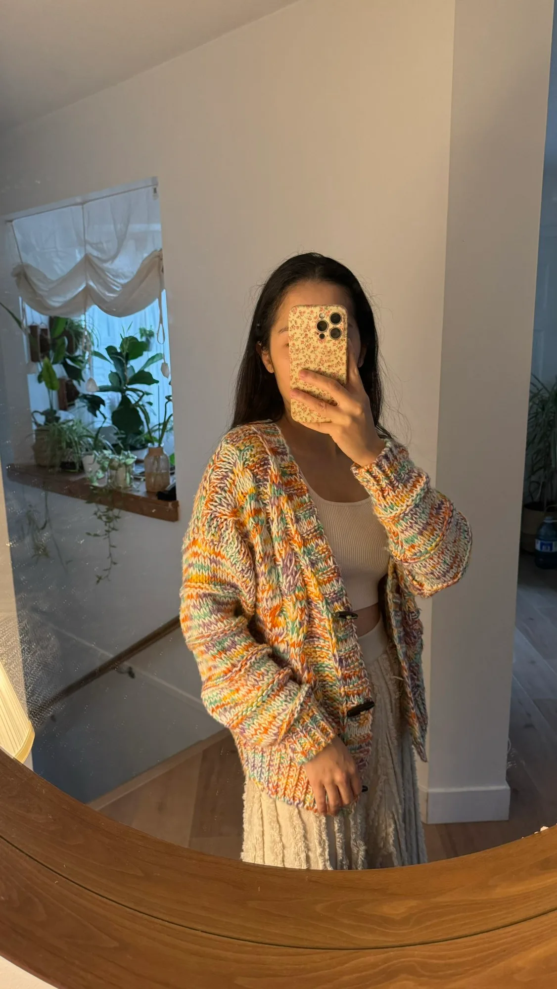 Colourful V-neck cardigan image indicator(2)