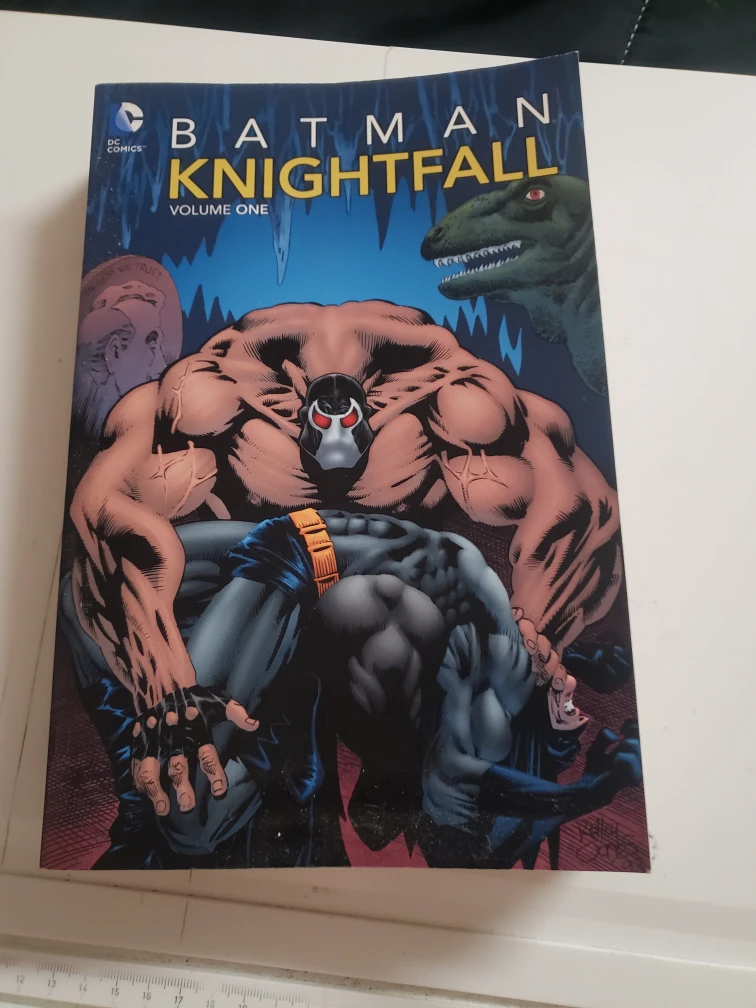 Batman Knightfall Volume 1 Graphic Novel