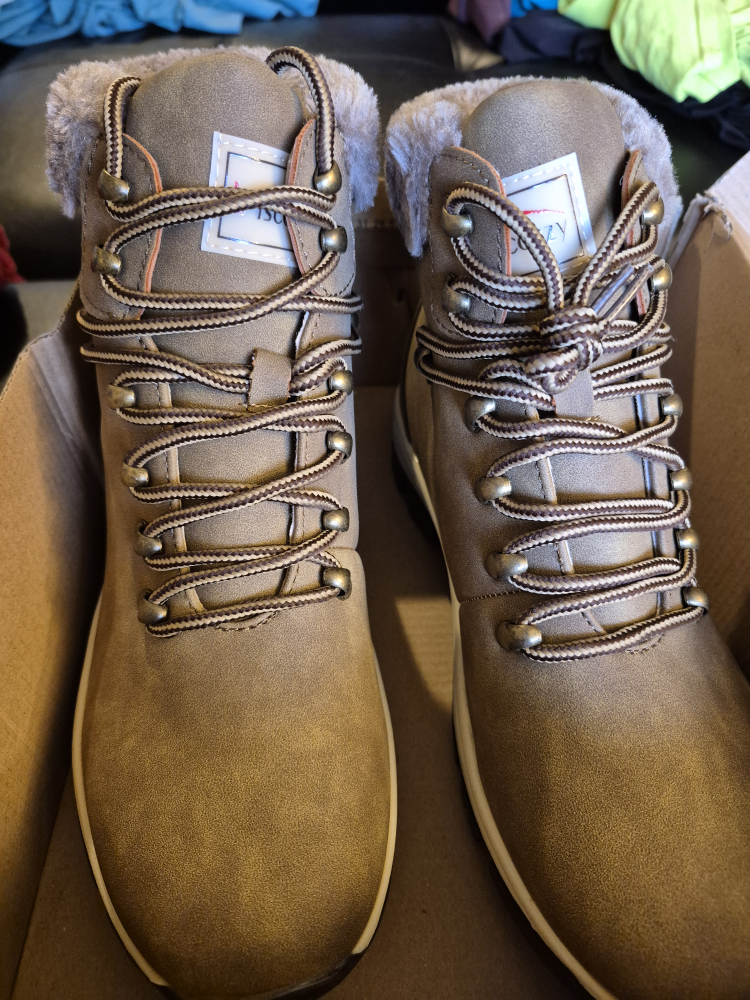 Women's Brown Winter Boots Size 9