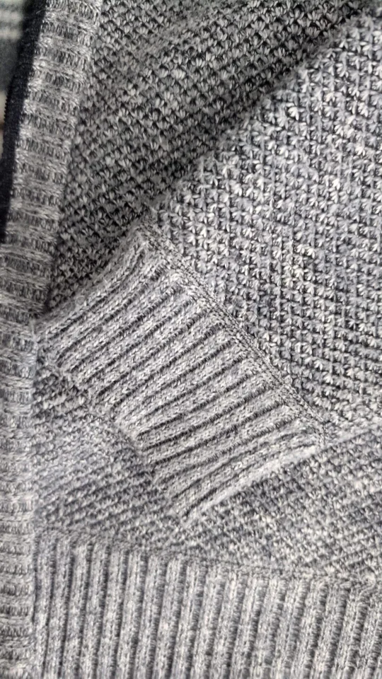 Men's Grey Knit Zip-Up Jacket image indicator(5)