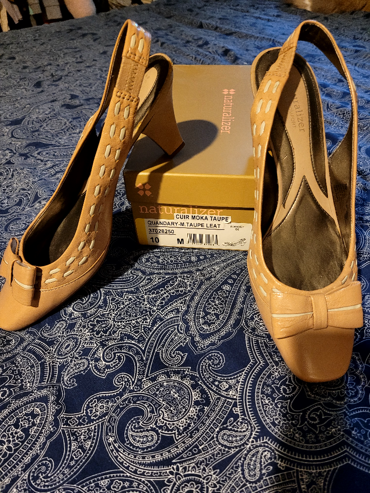 Naturalizer Women's  - Size 10M - photo 2