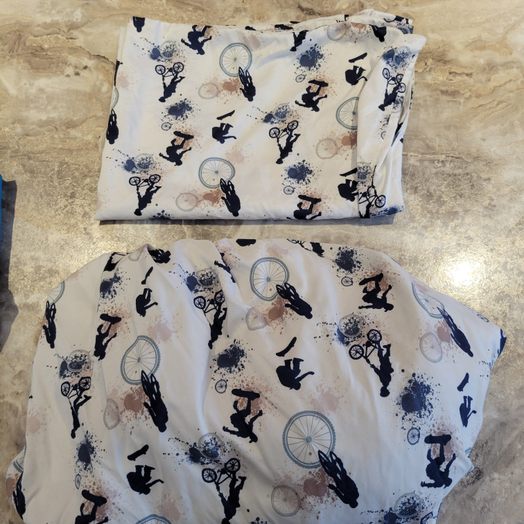 Twin Bedding! - photo 4