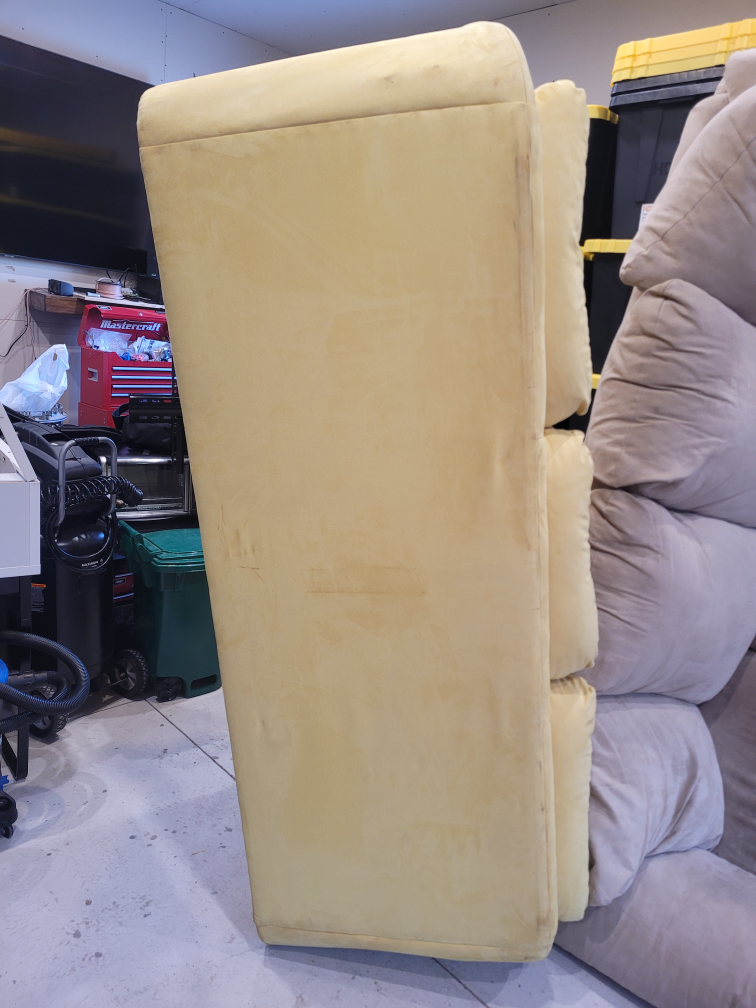 2 Couches for $50 or 1 for $30 - photo 4