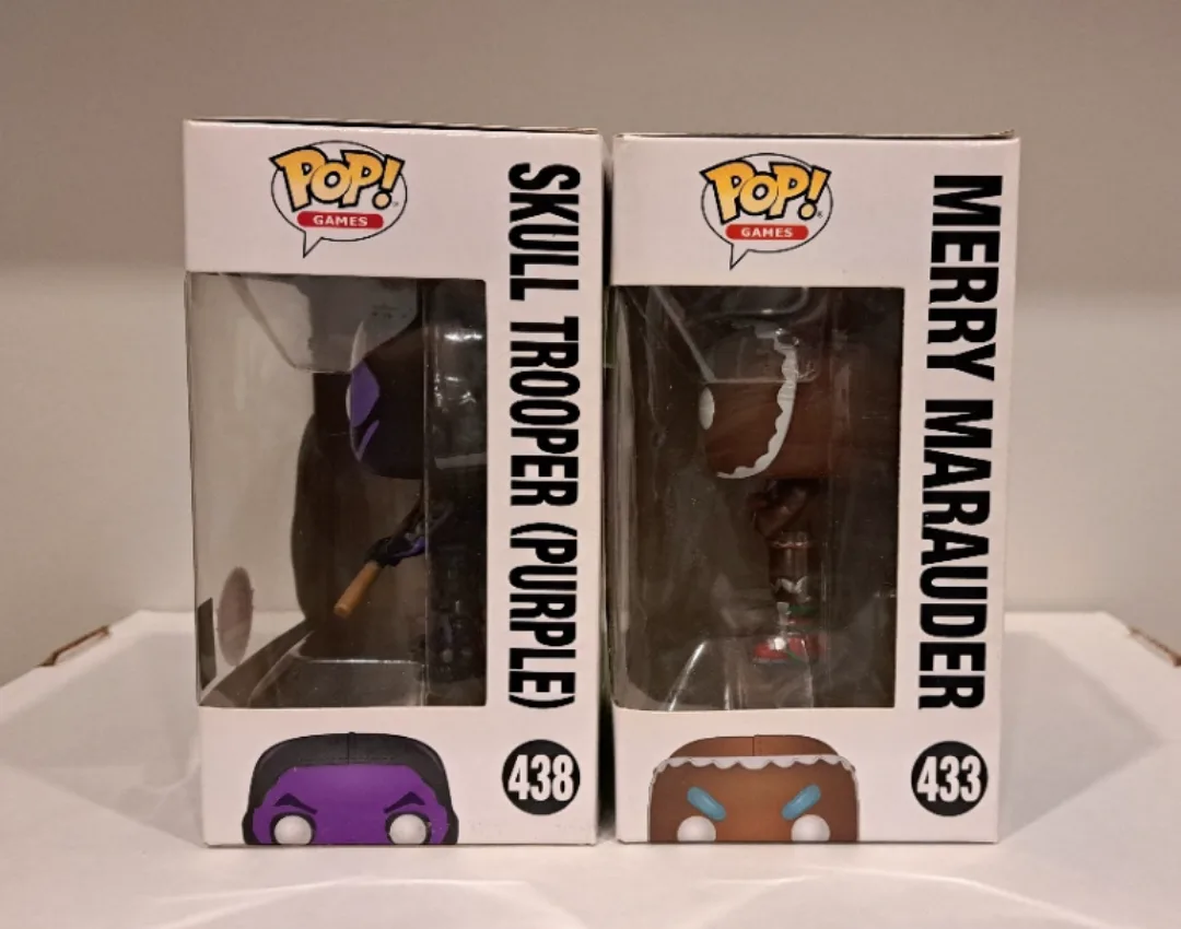 Fortnite Skull Trooper (Purple, EB Exclusive) & Merry Marauder image indicator(2)