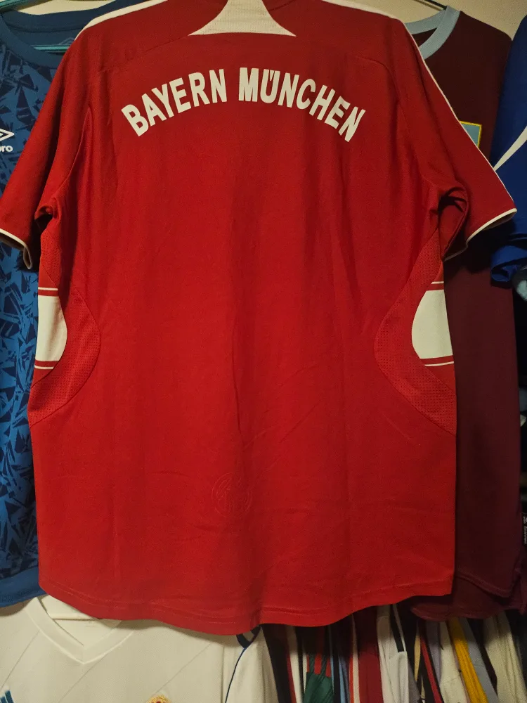 Bayern munich 08/09 Adidas Germany soccer jersey image indicator(2)