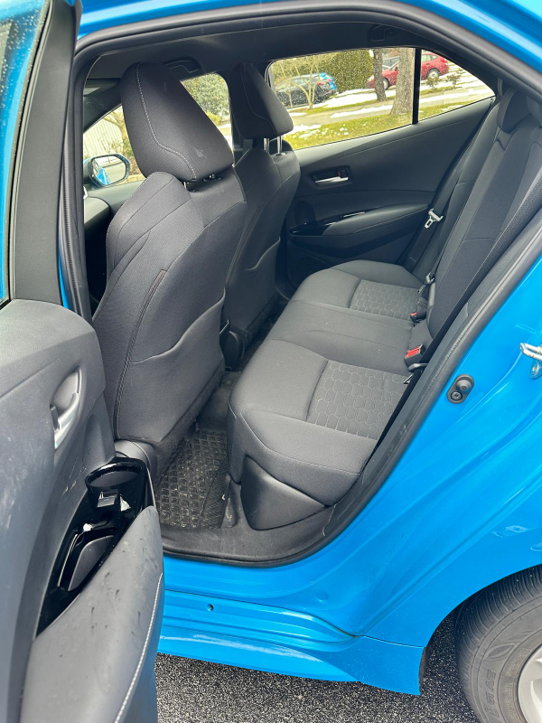 2022 Toyota Corolla Hatchback - Blue - photo 5