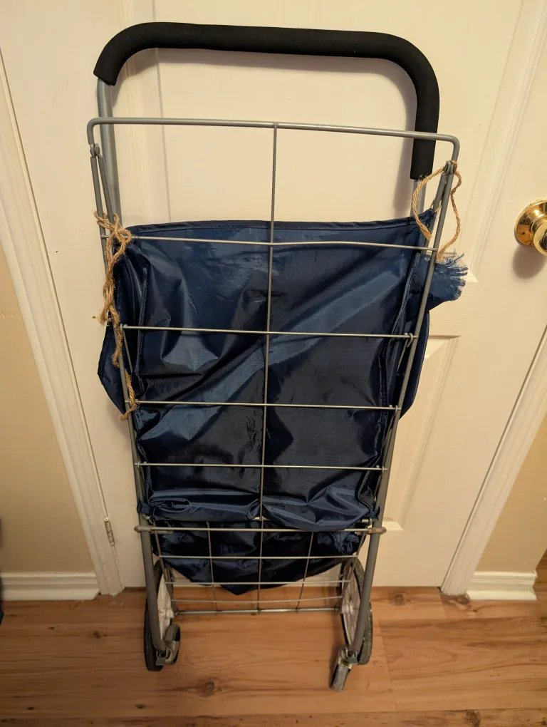 Foldable Shopping Cart with Fabric Bag image indicator(4)