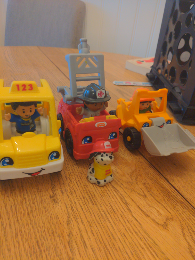 Little People Helper Cars - photo 3