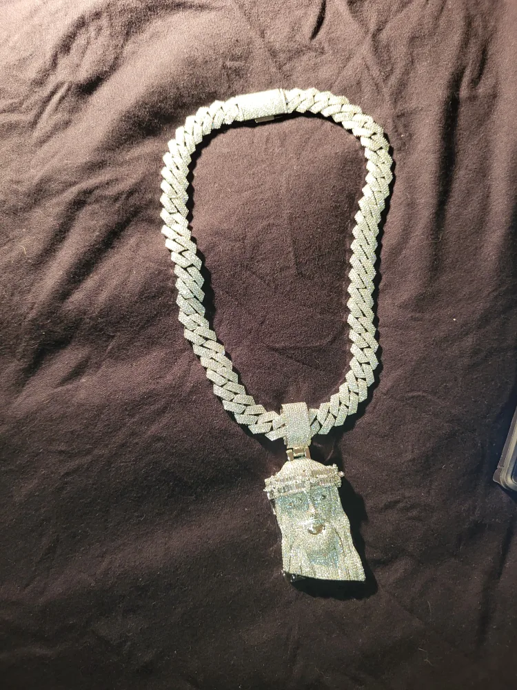 Ice Out Jesus Piece Cuban Link Chain Necklace image indicator(3)