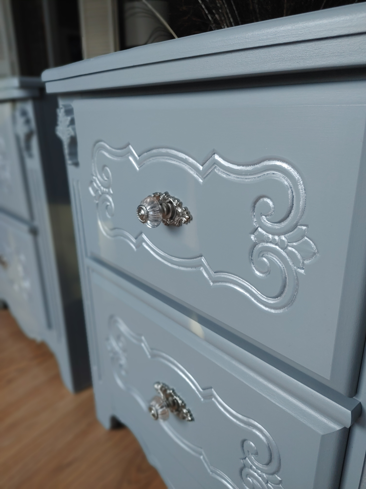 Pair of Two-Drawer Nightstands - Grey - photo 3