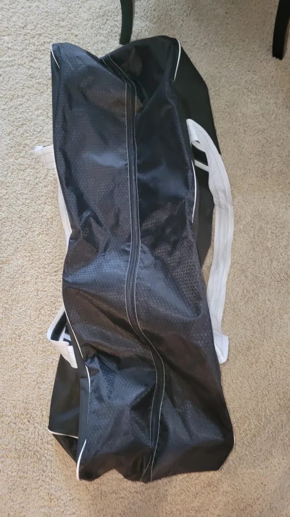 Warrior Hockey Bag image indicator(2)