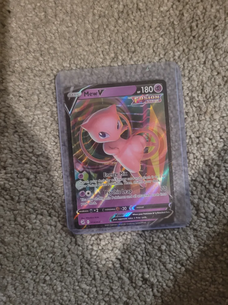 Pokemon Fusion Strike Mew V Card thumbnail
