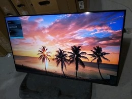 Samsung 43" 4K UHD HDR LED Tizen Smart TV - photo 3