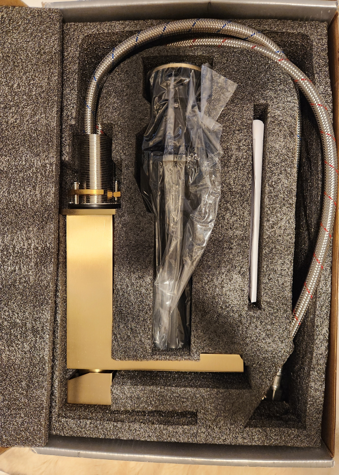 Gold Bathroom Faucet Set with Drain - photo 4