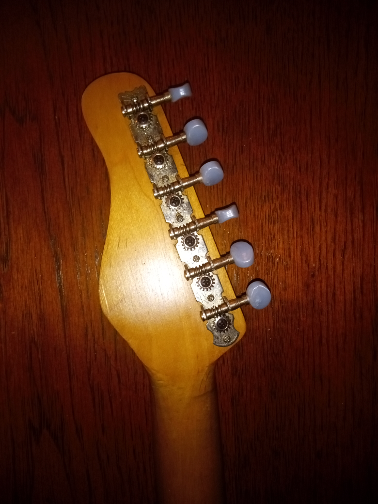 Rolling Stones small scale Guitar - photo 5
