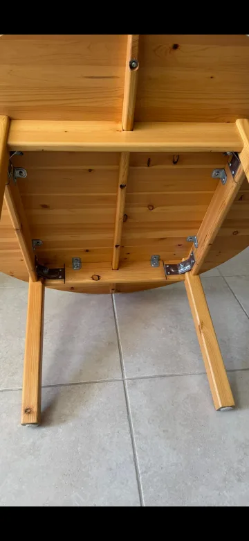 steady Pine Wood Coffee Table/ for kids studying image indicator(5)