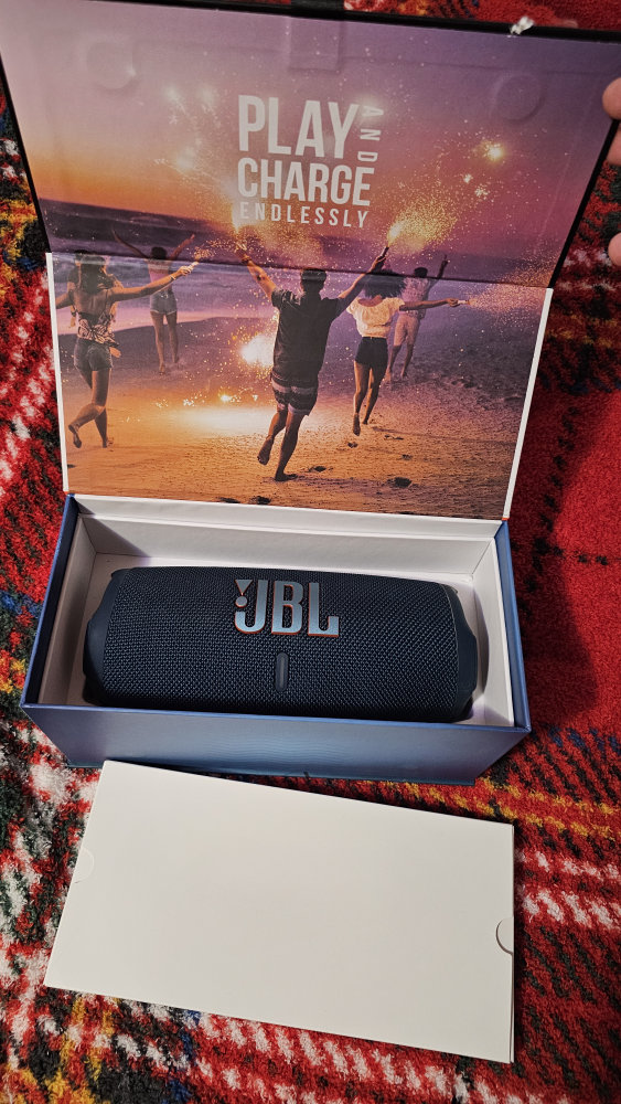 JBL Charge 5 Portable Bluetooth Speaker (Blue) - Like New - photo 2