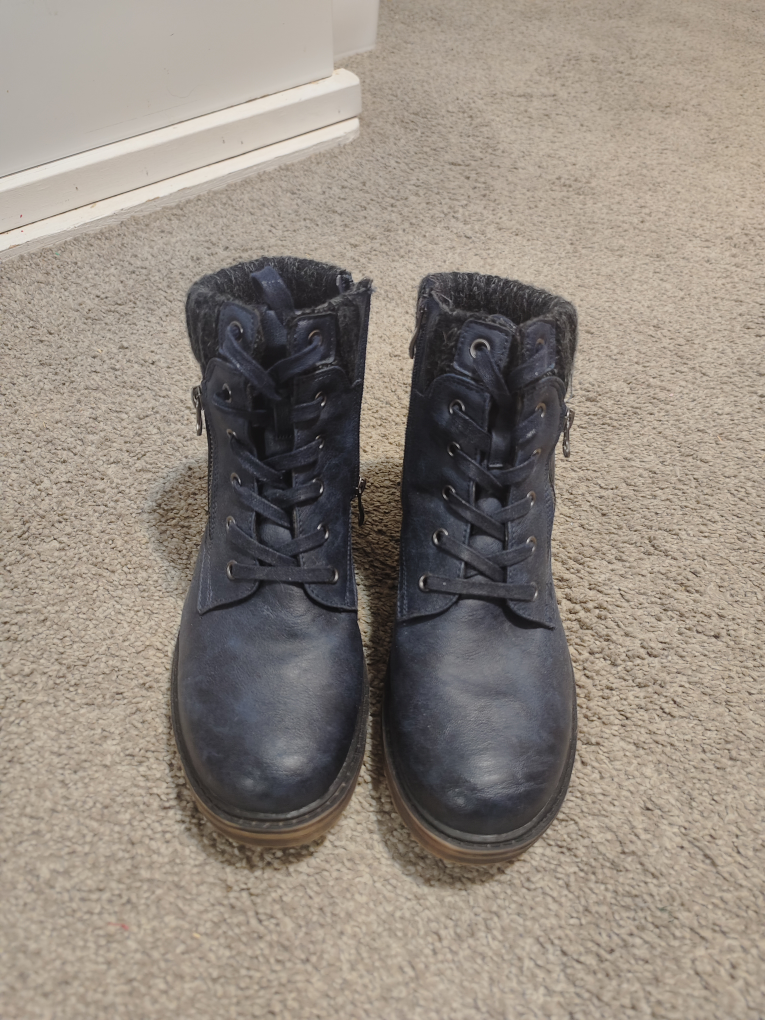 Wanderlust Ladies Amy Waterproof Boots - Size 8