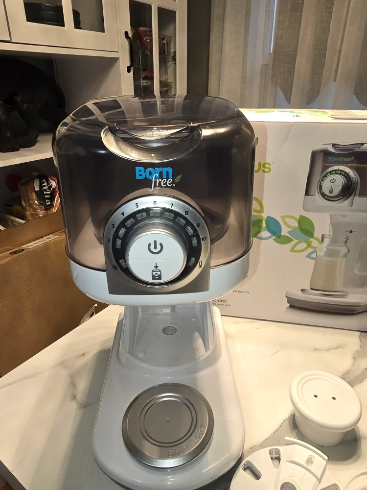 Born Free Bottle Genius Baby Bottle Maker image indicator(5)