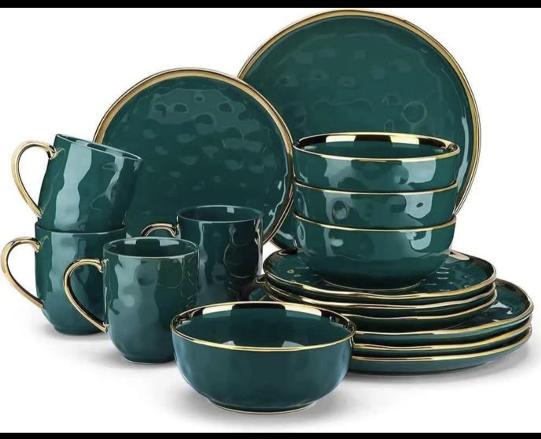 12-Piece Emerald Green Dinnerware Set with Gold Accents - photo 2