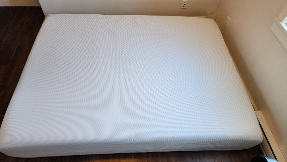 Queen Mattress - Excellent Condition - photo 5