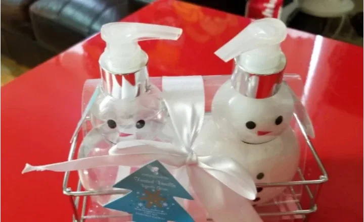 Ashley & Foster Snowman liquid Hand Soap and lotion Set 🏈 image indicator(2)