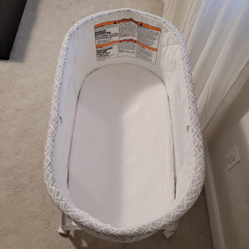 Delta Children Bassinet with Stand and Storage - photo 3
